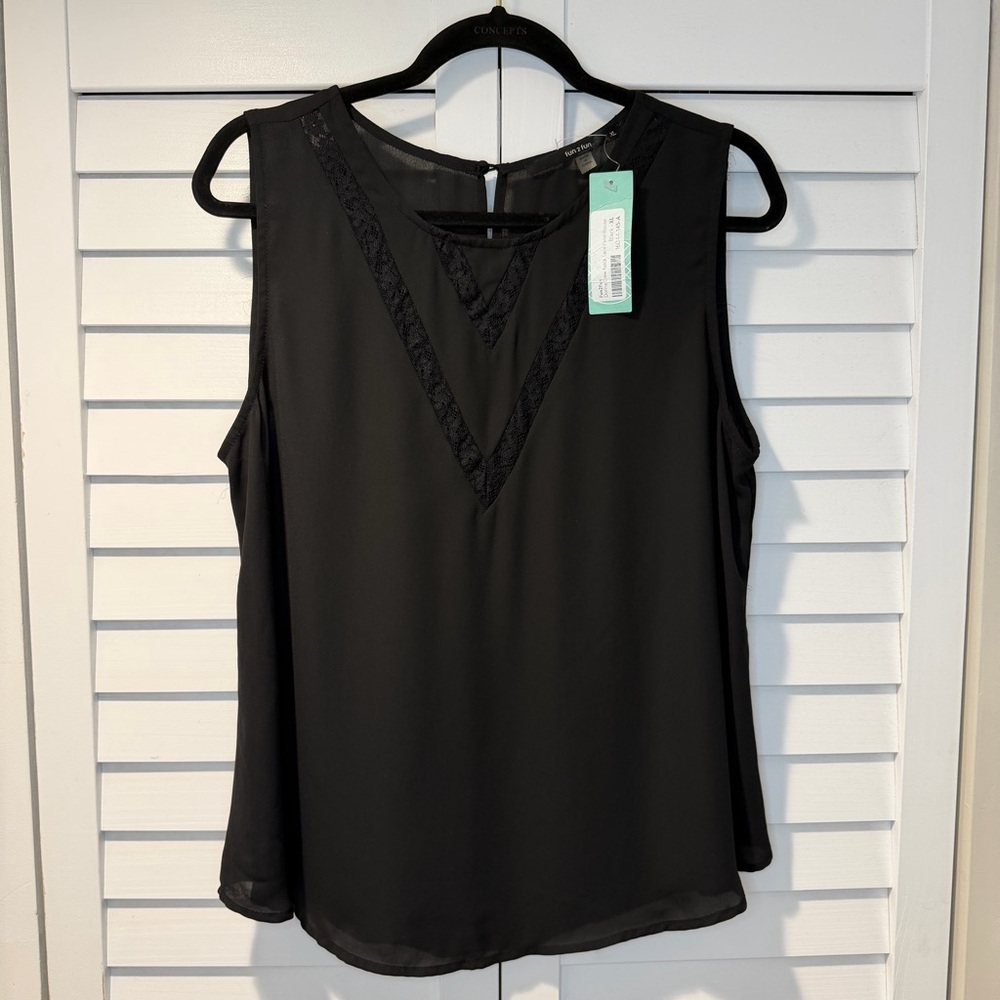 Fun2Fun‎ Women’s Black Lace Panel Sleeveless Blouse XL Elegant Crewneck Work